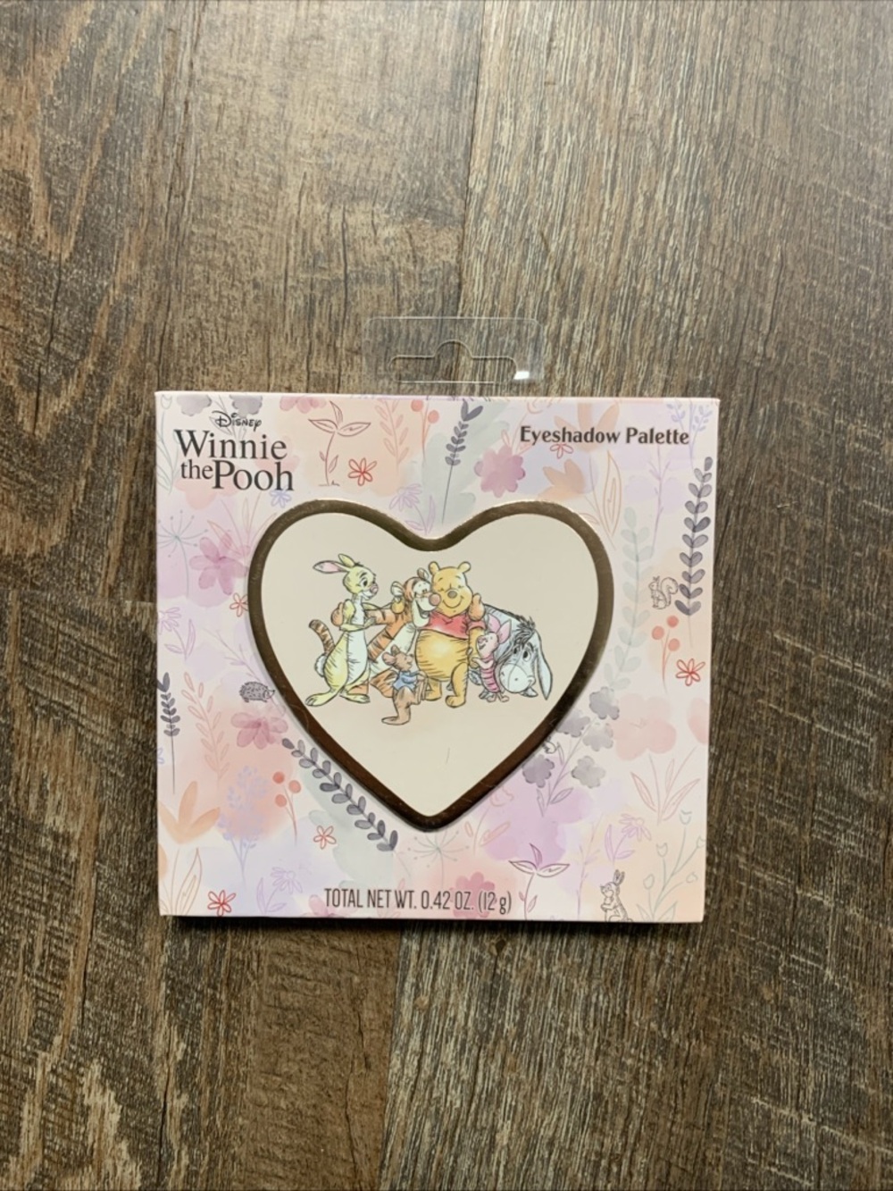 Disney Winnie the Pooh Heart Shaped Eyeshadow Palette w/ Mirror 12 Colors NEW
